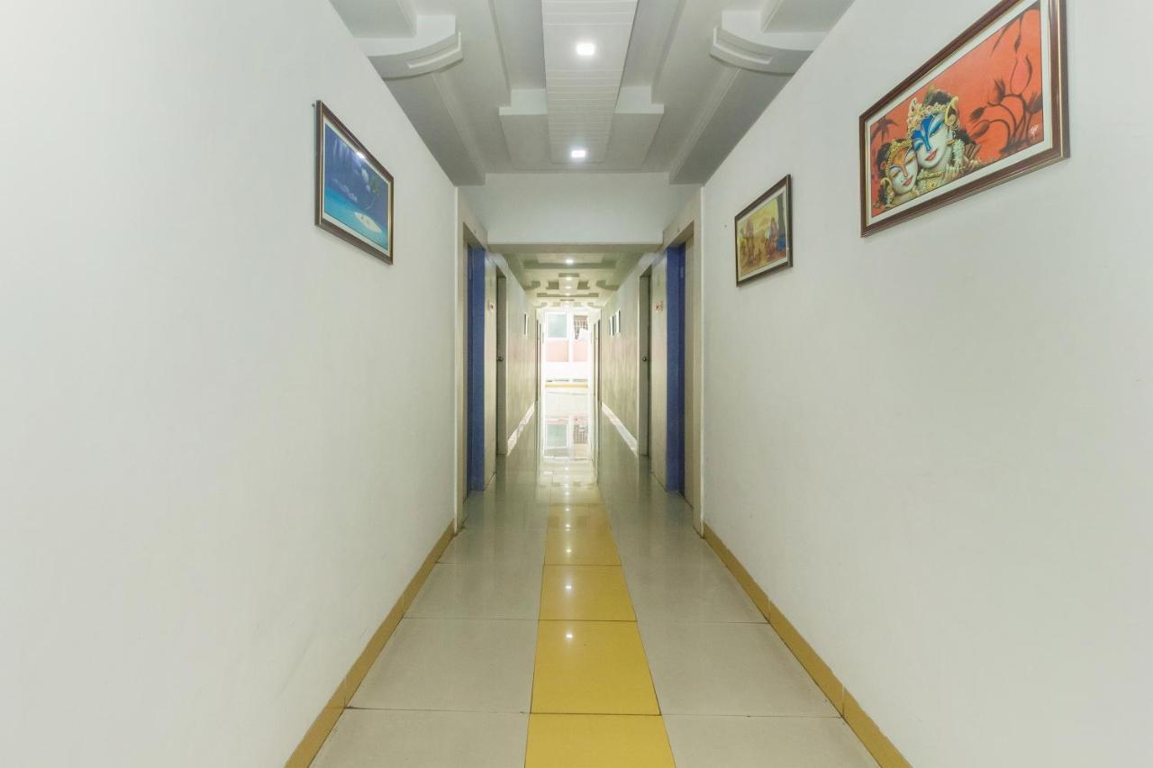 Flagship 4387 Hotel Theem Plaaza Nashik Exterior foto
